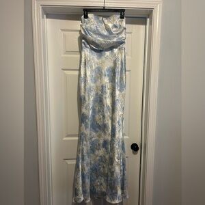 Lena Blue and White Floral Dress